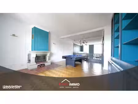 appartement 5 pièces 162 m²