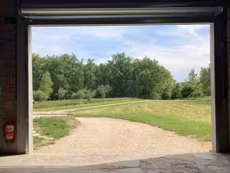 box  garage 29 m2