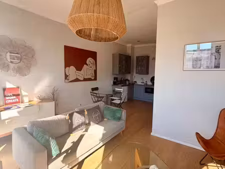 t3 de charme avec vue sur les quais - sète