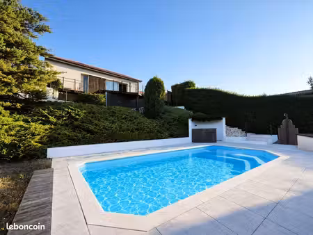 maison 7 pièces 130 m²
