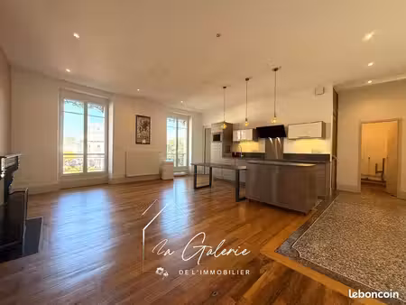 appartement 3 pièces 87 m²