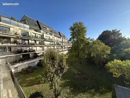 appartement 3 pièces 80 m²
