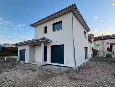 maison neuve de 110 m² avec garage et 4 chambres – moirans centre