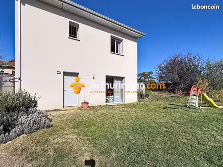 villa 4 pièces 87 m²