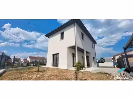 villa 5 pièces 126 m²