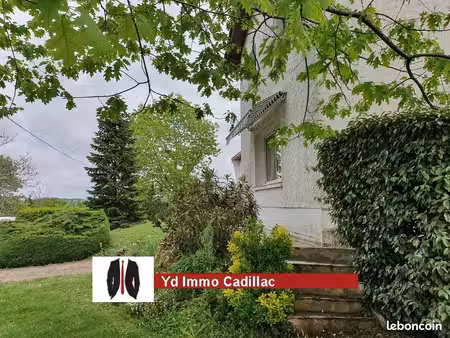 maison 7 pièces 1800 m²