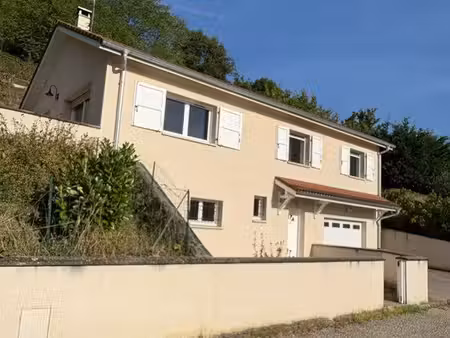 renage villa 4 chambres avec vue