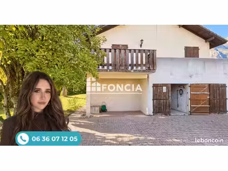 ? grande maison familiale de 160 m² – 5 chambres  balcons et 2 garages