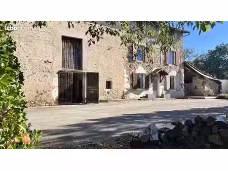 ferme 4 pièces 154 m²