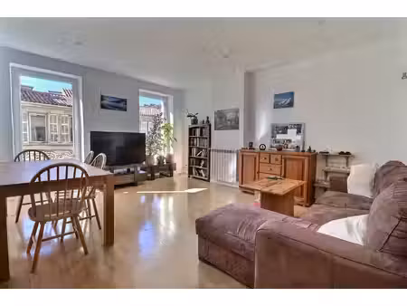 a vendre t3/4 de 77m²