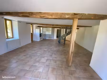 maison 3/4 chambres 130m2. charme de l’ancien