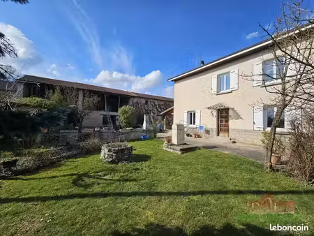 ferme 6 pièces 149 m²