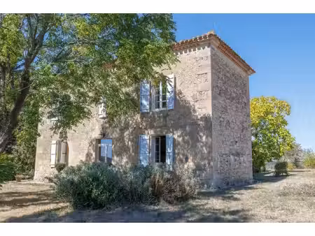 élegante propriété en pierre
