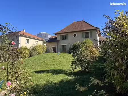 maison 6 pièces 135 m²