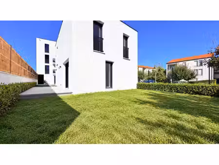 maison neuve