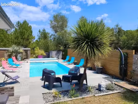maison plain-pied 120m2 avec piscine sur un terrain de 1100m2 en lisière de forêt - haureu