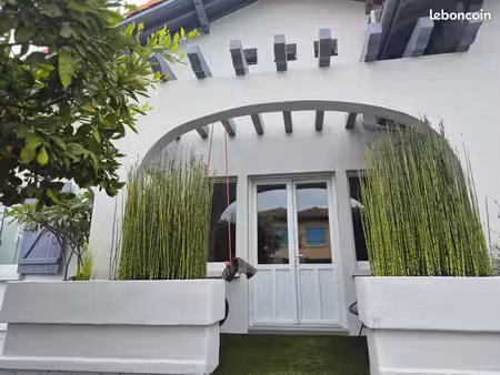 maison 145 m² avec piscine  jardin  garage et parking