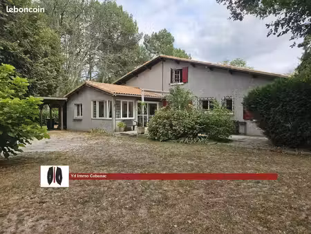 propriété 9 pièces 210 m²