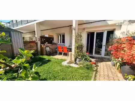 ​? t2 de 43 m² avec jardin 35 m² - effet petite maison & calme absolu