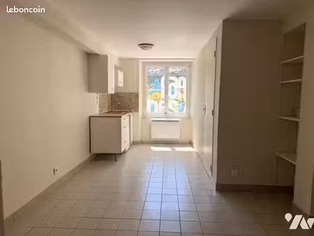 appartement 1 pièce 25 m²
