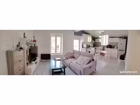 t2 meublé 41 5 m² – lumineux
