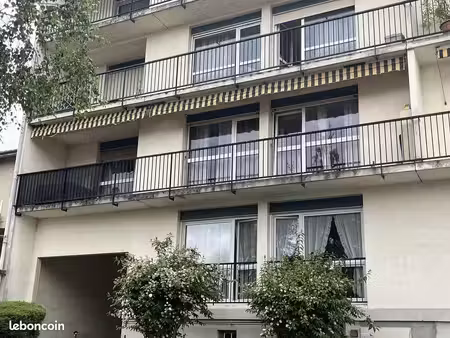 a louer appartement t4 traversant de 105m² – double sejour salle a manger -3 chambres – cu