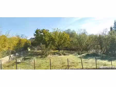 terrain à vendre