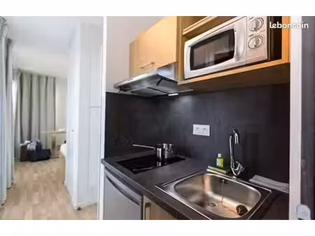 studio 1 pièce 18 m²