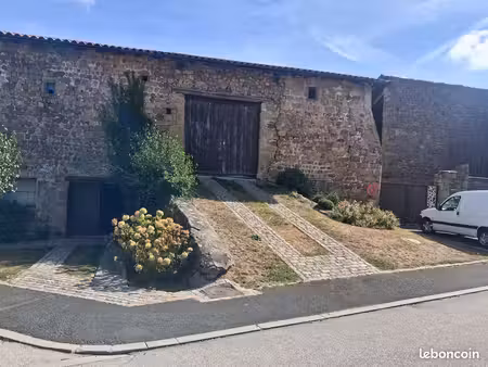 grange + dépendances