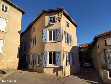 maison de village 3 pièces 79 m²