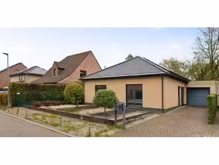 bungalow à vendre à blaasveld pour € 520.000 avec 2 chambres à coucher