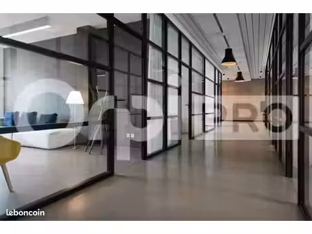 bureaux 120 m²