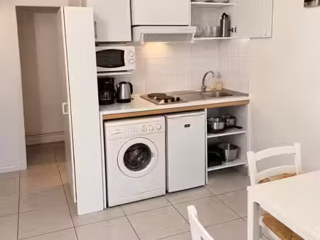 studio 23 m2 dans résidence calme