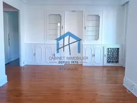 appartement 3 pièces 82 m²