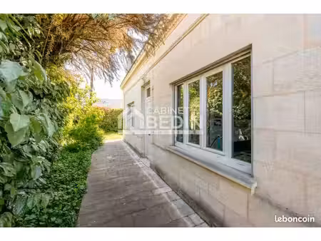 maison 8 pièces 185 m²