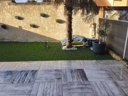 très jolie maison