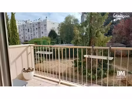 appartement 5 pièces 103 m²