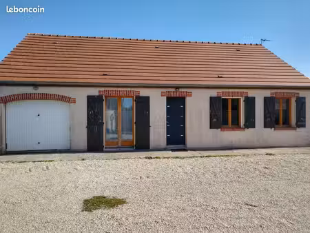 maison 5 pièces – 102 m² – terrain 1 000 m² – ascoux