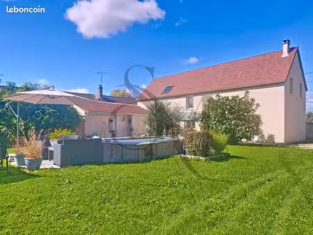 ferme 5 pièces 150 m²