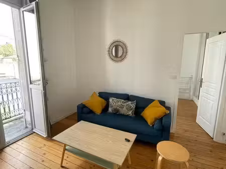 hypercentre – appartement meublé 2 pièces avec balcon