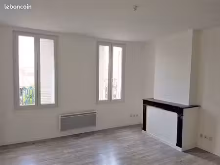t3 saint denis de pile