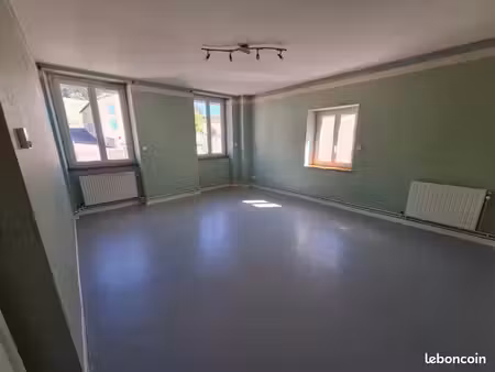 appartement t2 de 62 m² avec cave