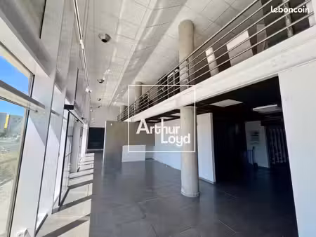 local commercial 522 m²