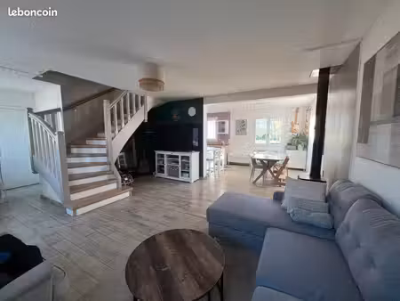 maison 117 m² rénovée + jardin 1400 m² ( terrain détachable / constructible ) à st jean le