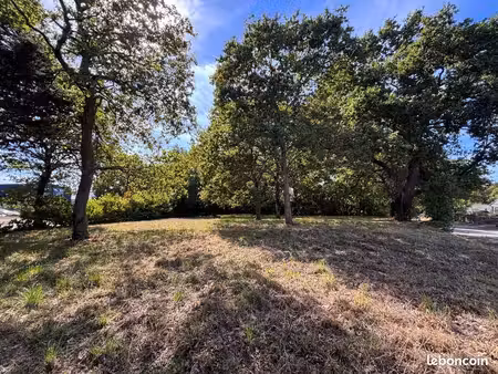 terrain 1 222 m² saint molf
