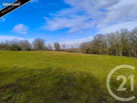 terrain 9 017 m² saint projet