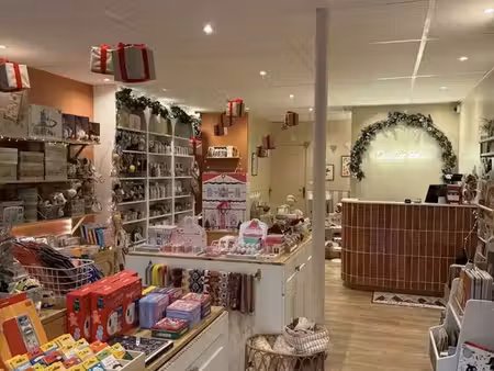 murs commerciaux 145 m² bordeaux