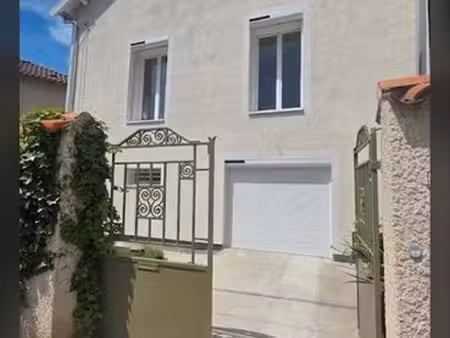 maison quartier capucins