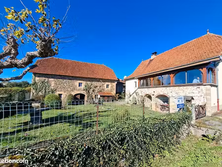 maison 8 pièces 180 m²