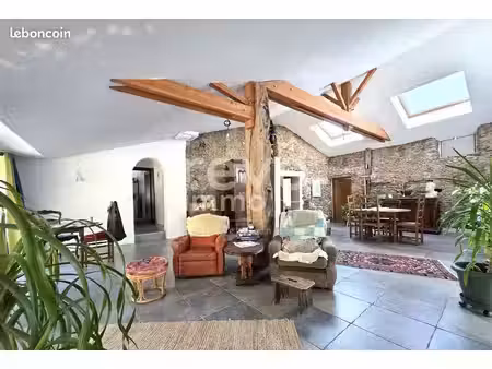 longère 4 pièces 160 m²